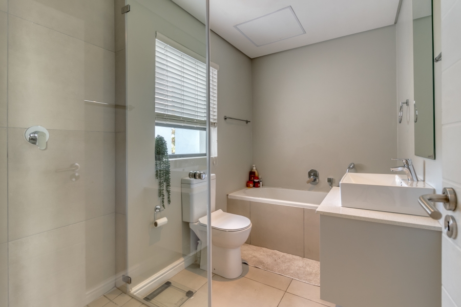 3 Bedroom Property for Sale in Croydon Gardens Estate Western Cape
